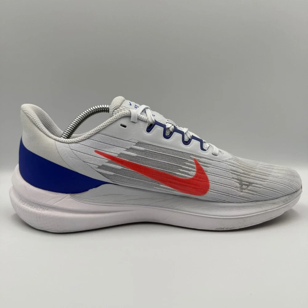 Nike Winflo 9 Men's Size 9.5 White‎ Blue Red Running Shoes Sneakers DD6203-006